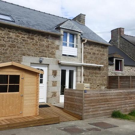 Gite es Omnes Pleurtuit Exterior foto